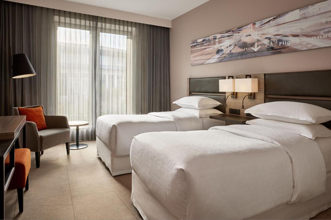 Executive Twin Guest Room,1360458626:JPEG