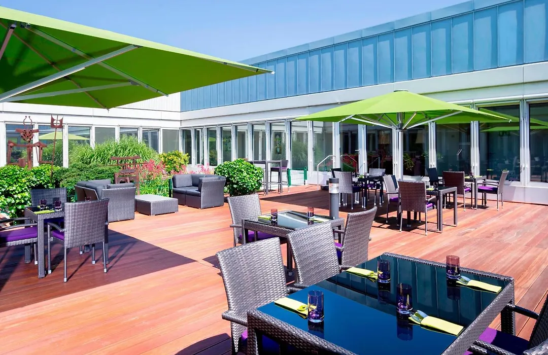 Sheraton Duesseldorf Airport Hotel-1