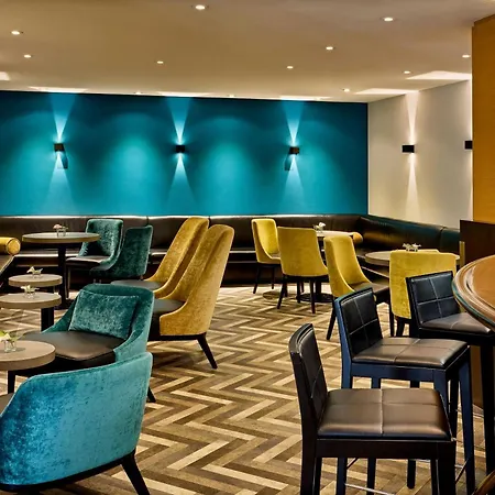 Sheraton Duesseldorf Airport Hotel-2